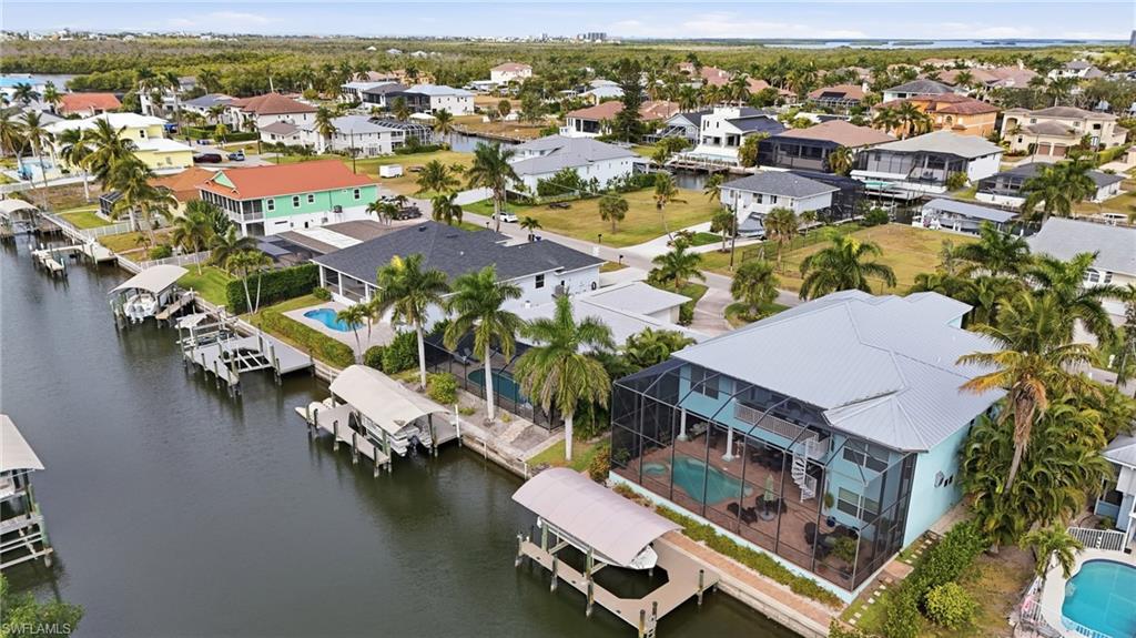 IMPERIAL SHORES - Residential