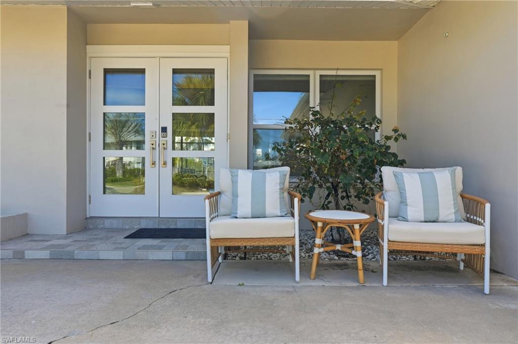 IMPERIAL SHORES - Residential