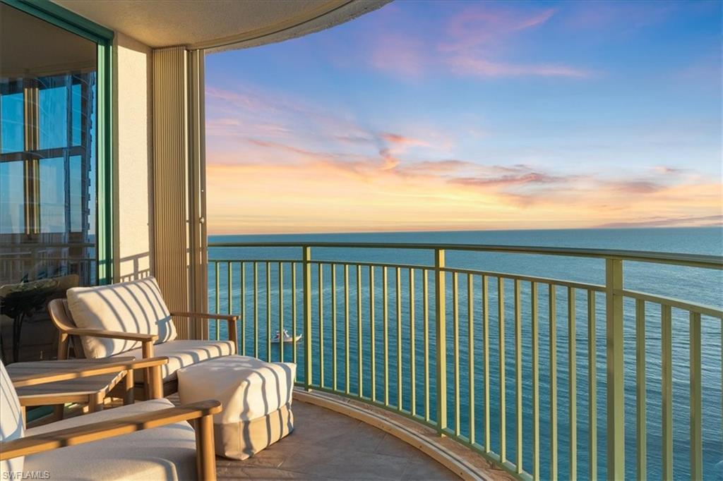 980 Cape Marco DR 805