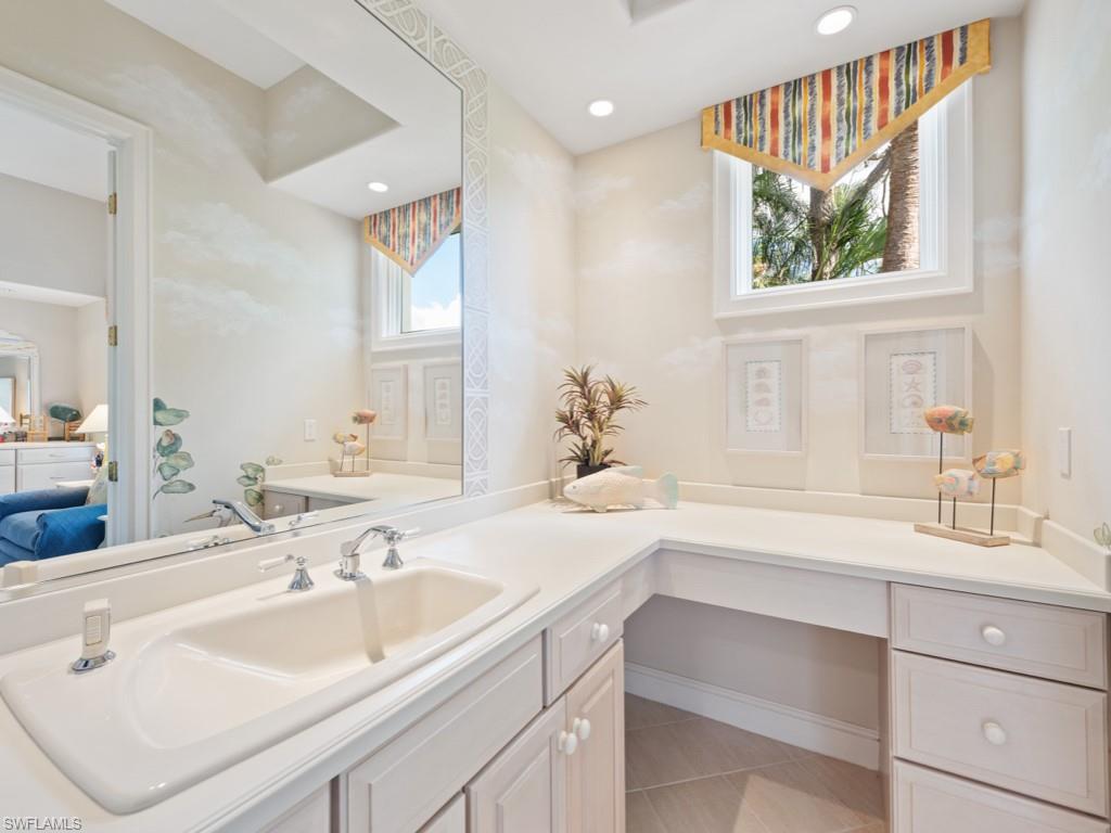 SPRING RIDGE - Residential