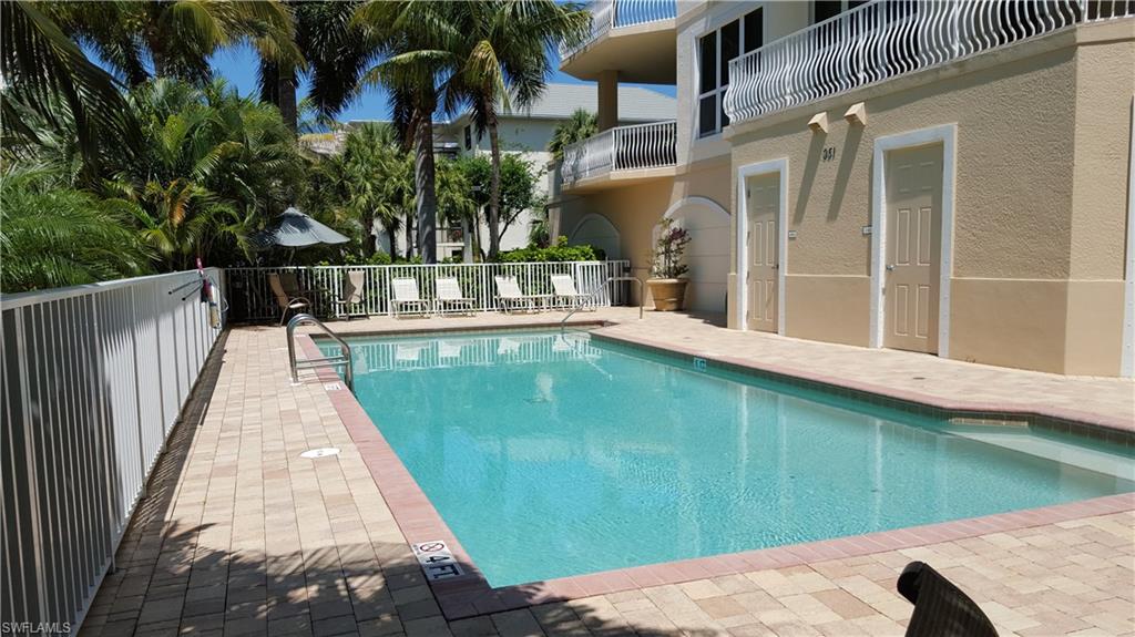 TROPICANA - Residential