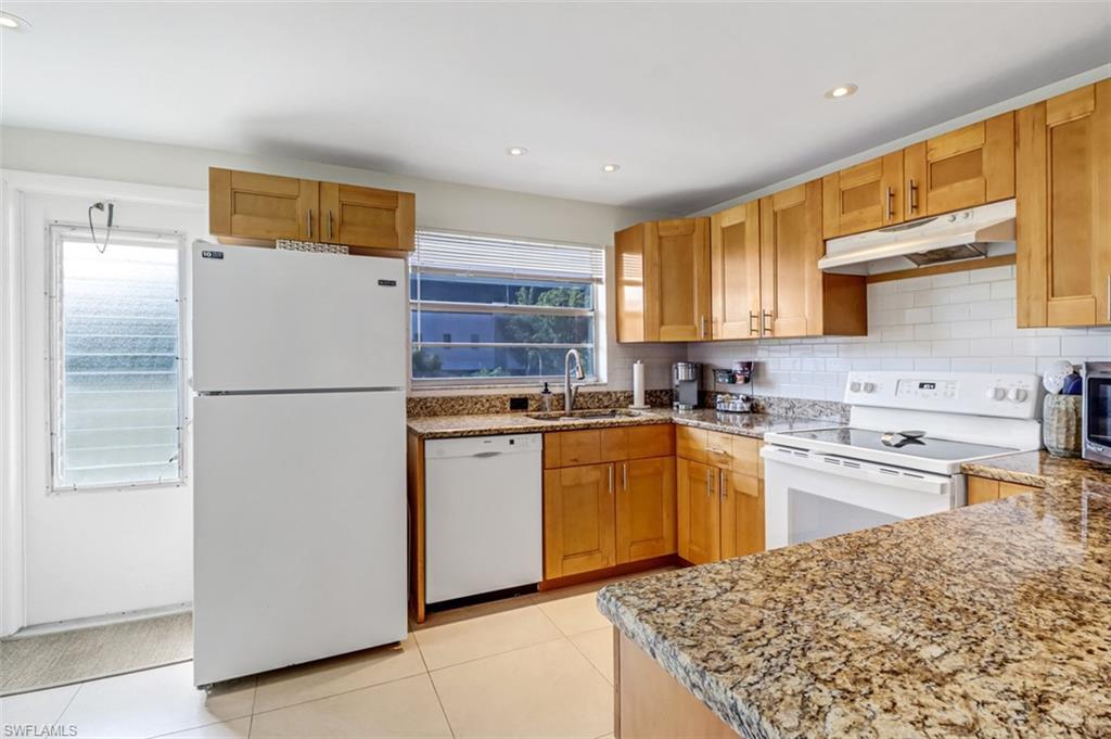 1100 8th AVE S 211B