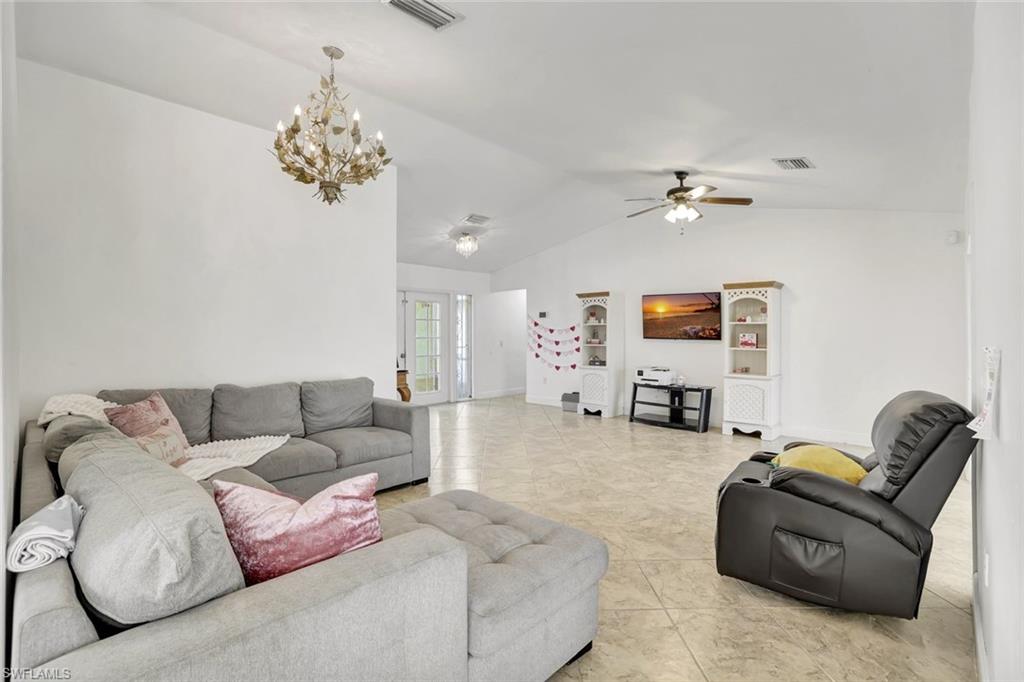 GOLDEN GATE ESTATES - Residential