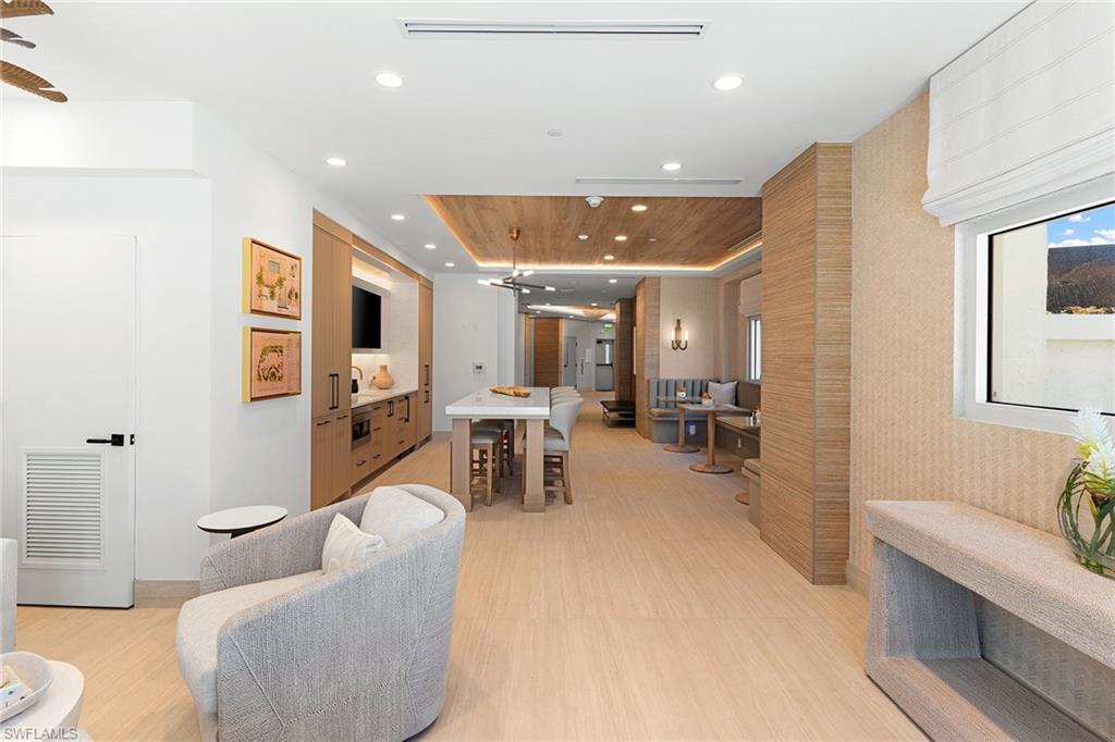 BEACHMOOR - Residential