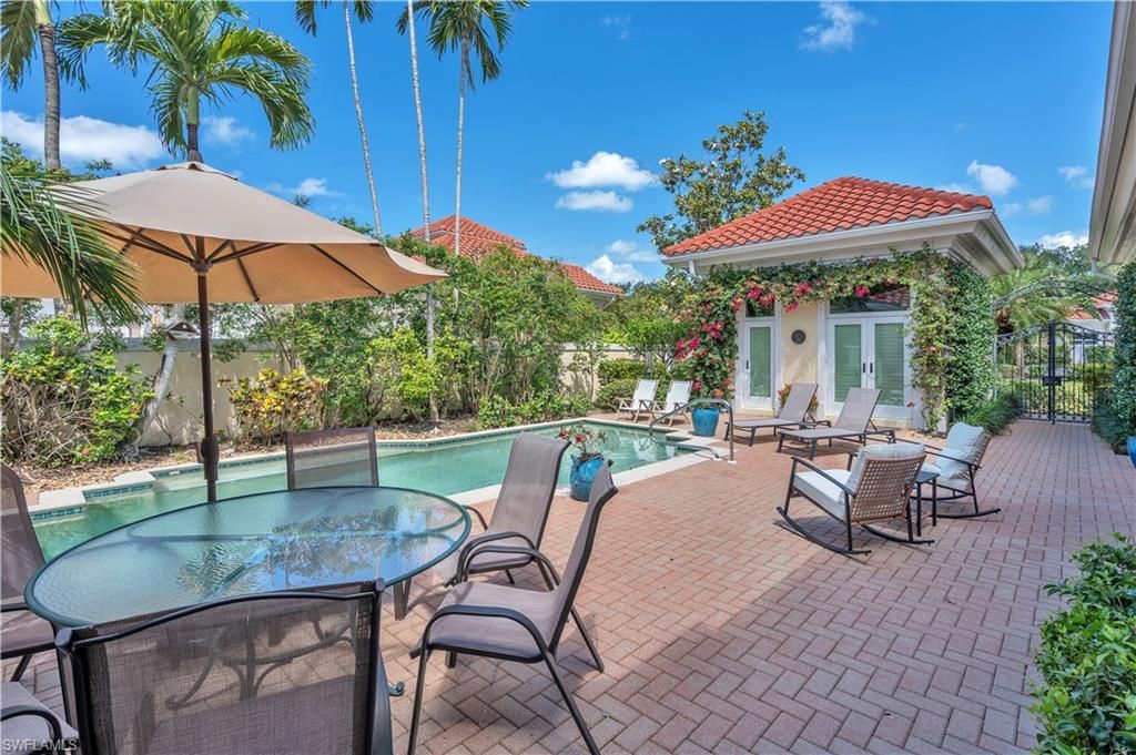 Photo of 7060 VERDE WAY, NAPLES, FL 34108 (MLS # 226018180)