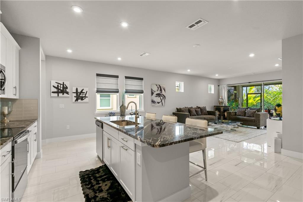 BONAVIE COVE - Residential