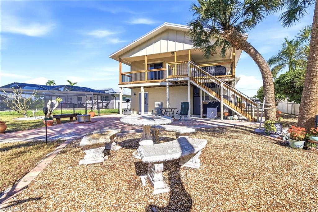 TIP TOP TERRACE - Residential