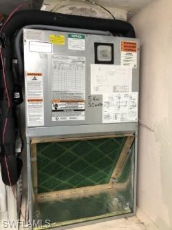 SPANISH PINES - Residential