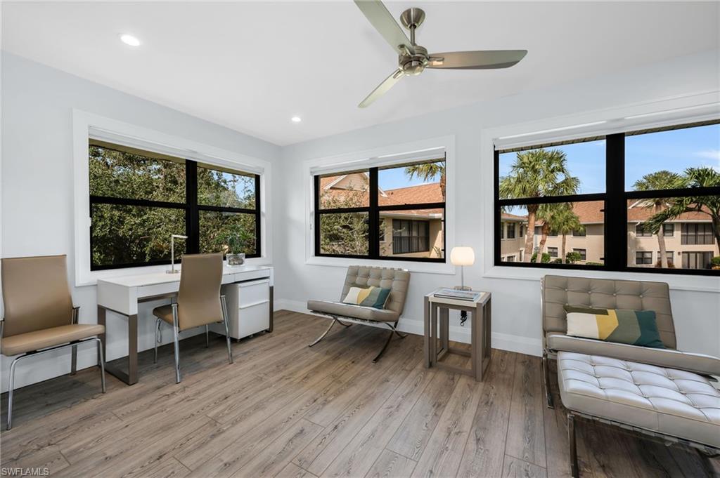 BAYSIDE VILLAS - Residential