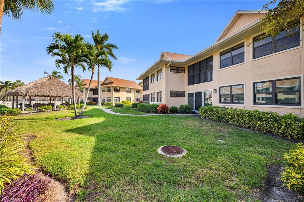 BAYSIDE VILLAS - Residential