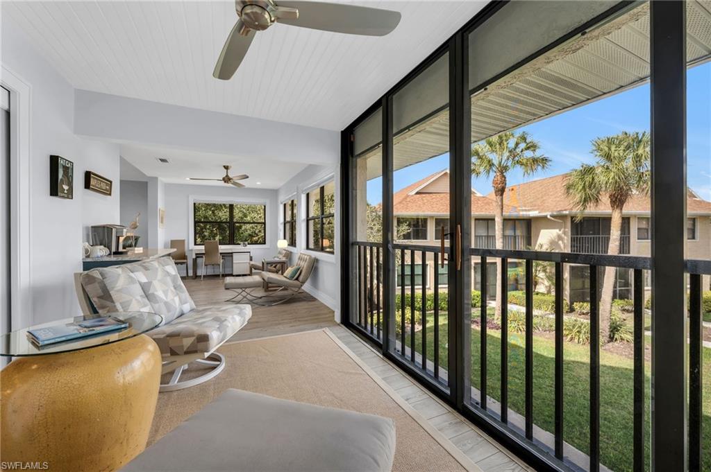 BAYSIDE VILLAS - Residential