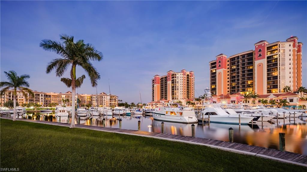 CAPE HARBOUR - Residential