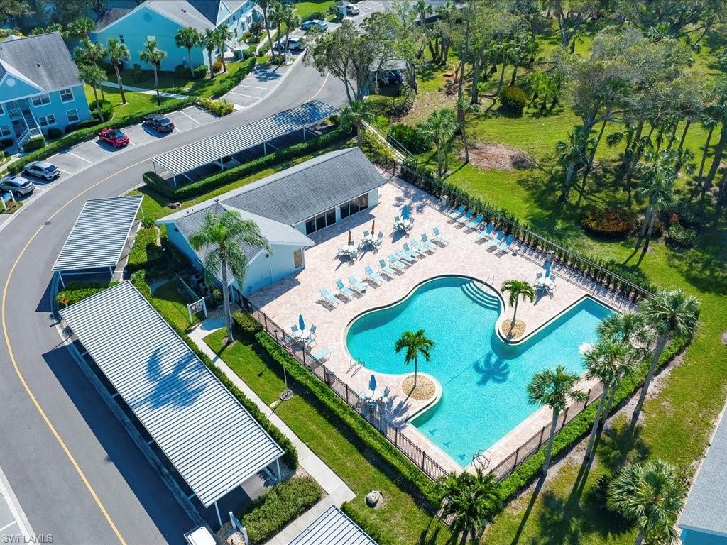 PIPERS POINTE - Residential