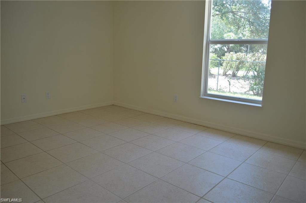 SAN CARLOS PARK - Residential Lease