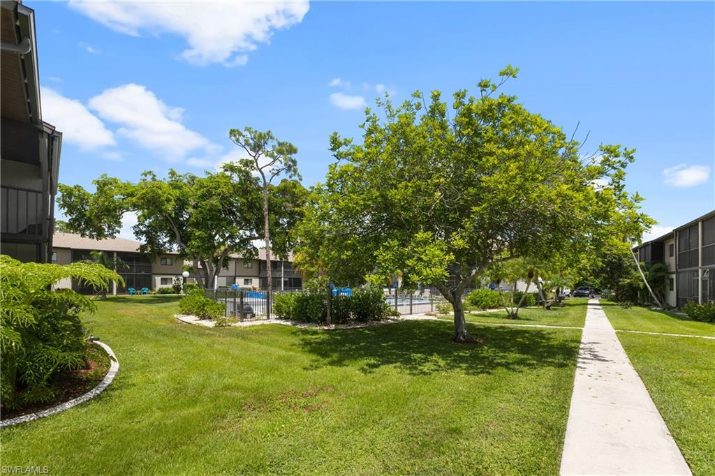 COUNTRY PINES CONDO - Residential