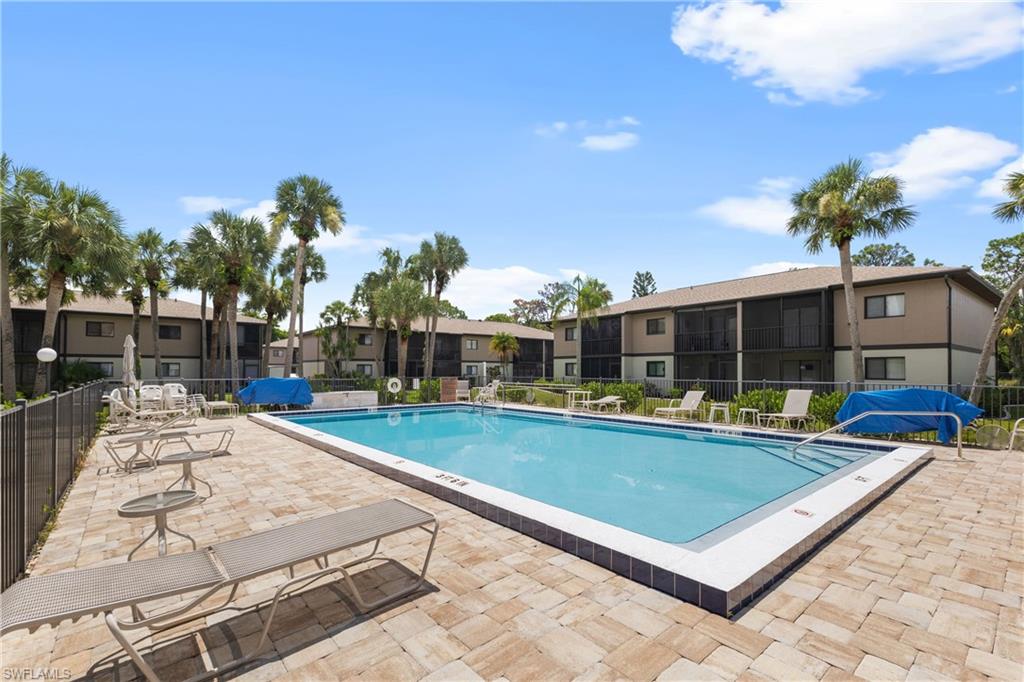 COUNTRY PINES CONDO - Residential