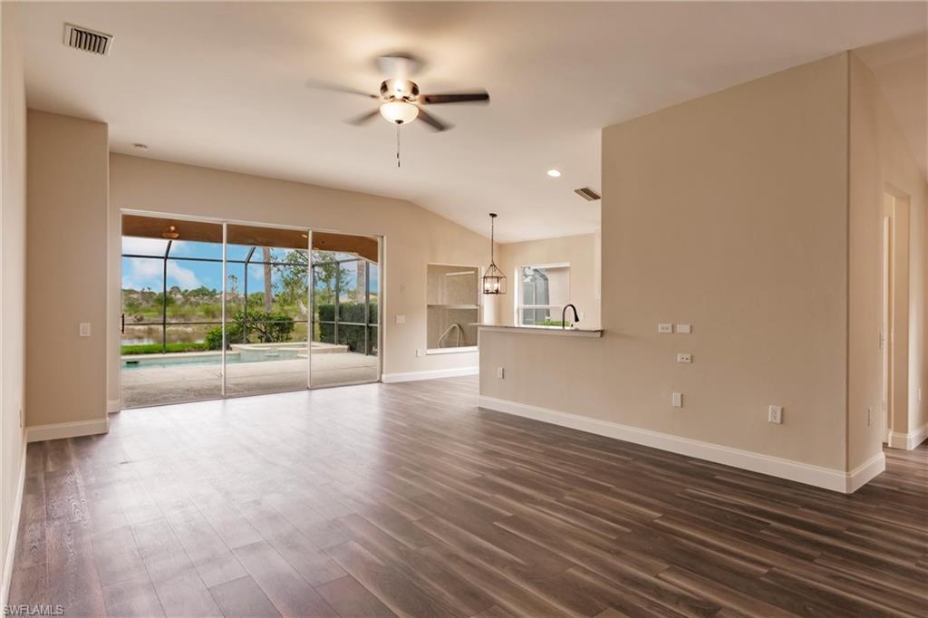 COLONIAL COUNTRY CLUB - Residential