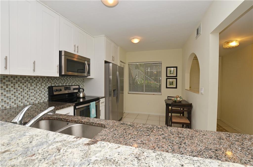 NAPLES PARKWOOD CLUB - Residential