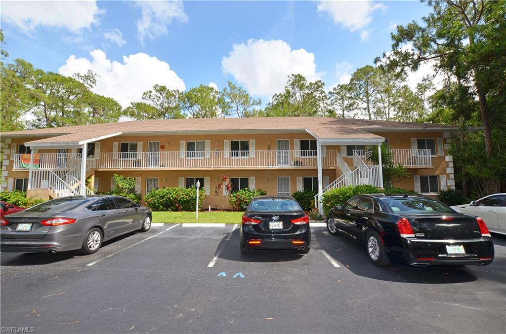 NAPLES PARKWOOD CLUB - Residential