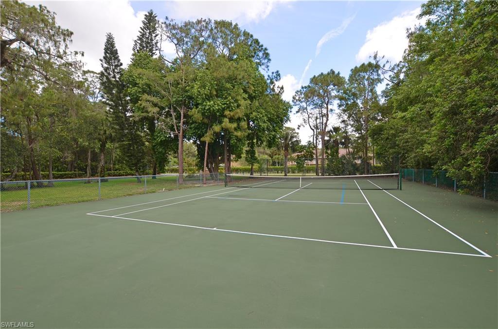 NAPLES PARKWOOD CLUB - Residential