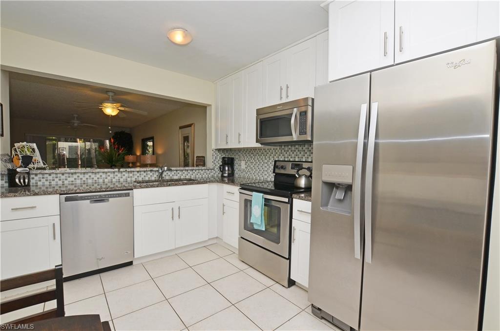 NAPLES PARKWOOD CLUB - Residential