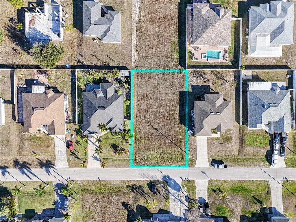 CAPE CORAL - Land
