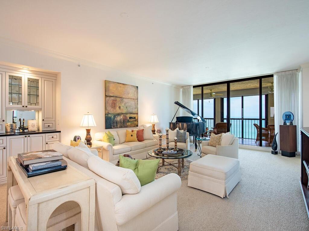 CARLYSLE AT BAY COLONY - Residential