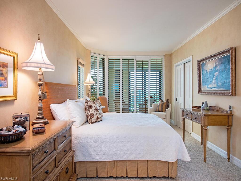 CARLYSLE AT BAY COLONY - Residential