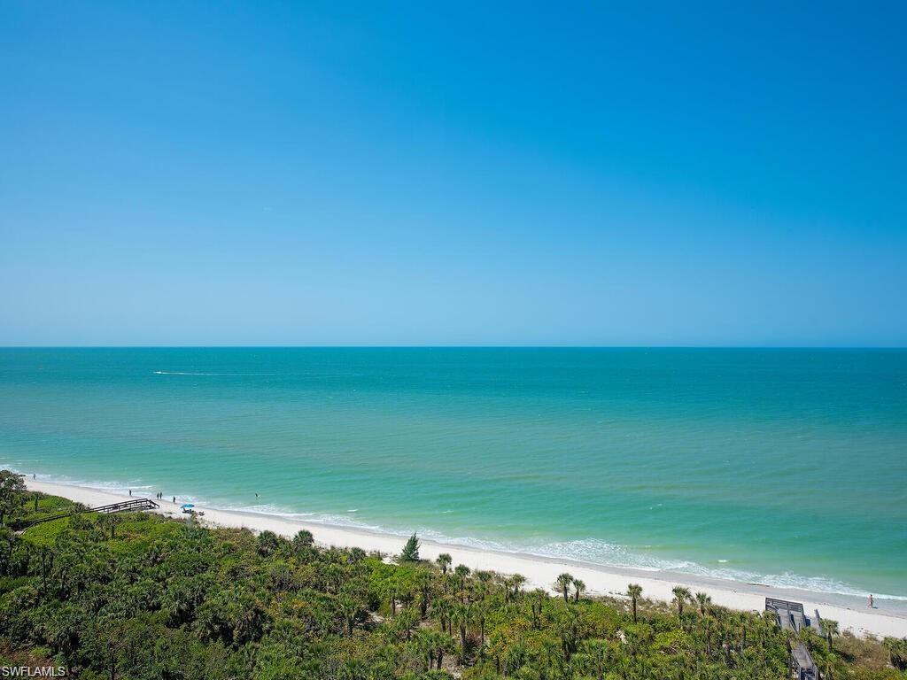 CARLYSLE AT BAY COLONY - Residential