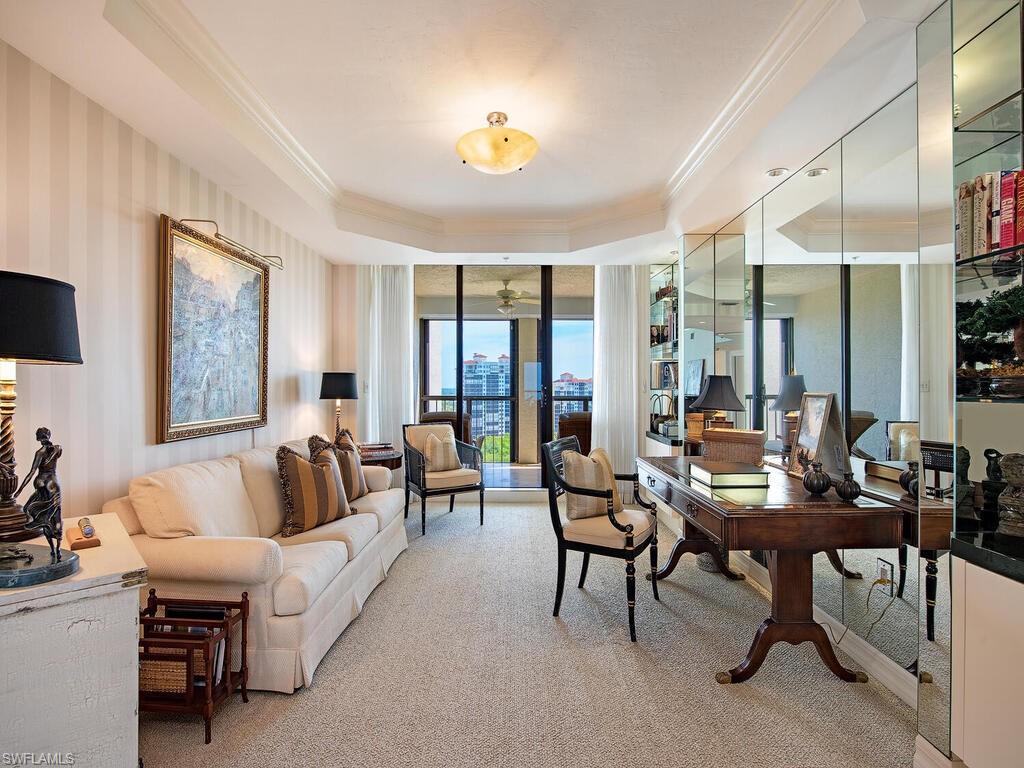 CARLYSLE AT BAY COLONY - Residential