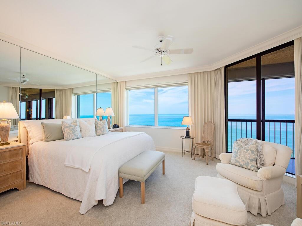 CARLYSLE AT BAY COLONY - Residential