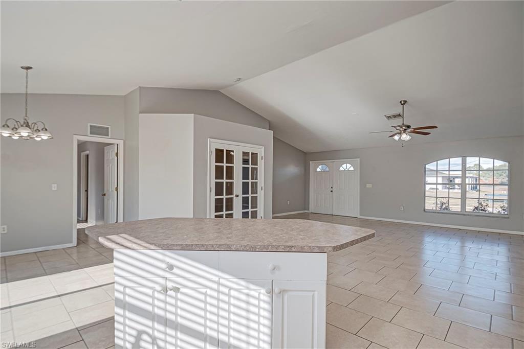 MIRROR LAKES - Residential