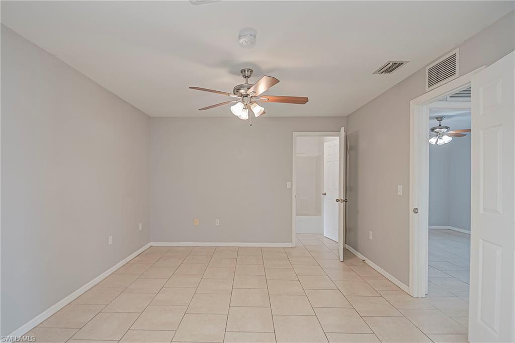 MIRROR LAKES - Residential