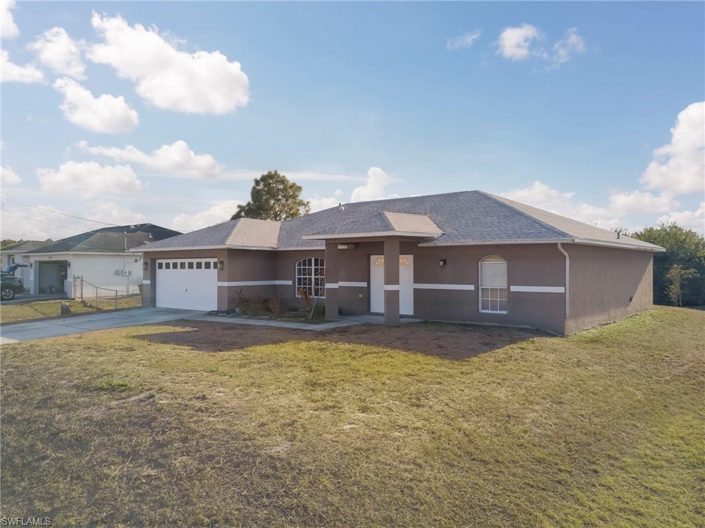 MIRROR LAKES - Residential