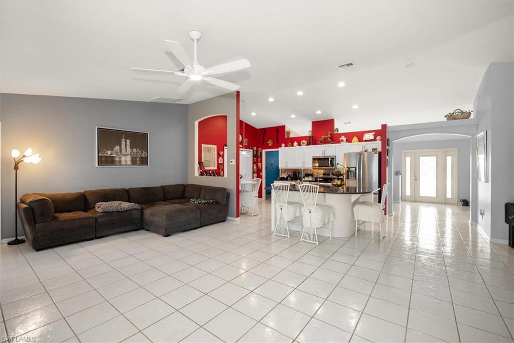 GOLDEN GATE ESTATES - Residential