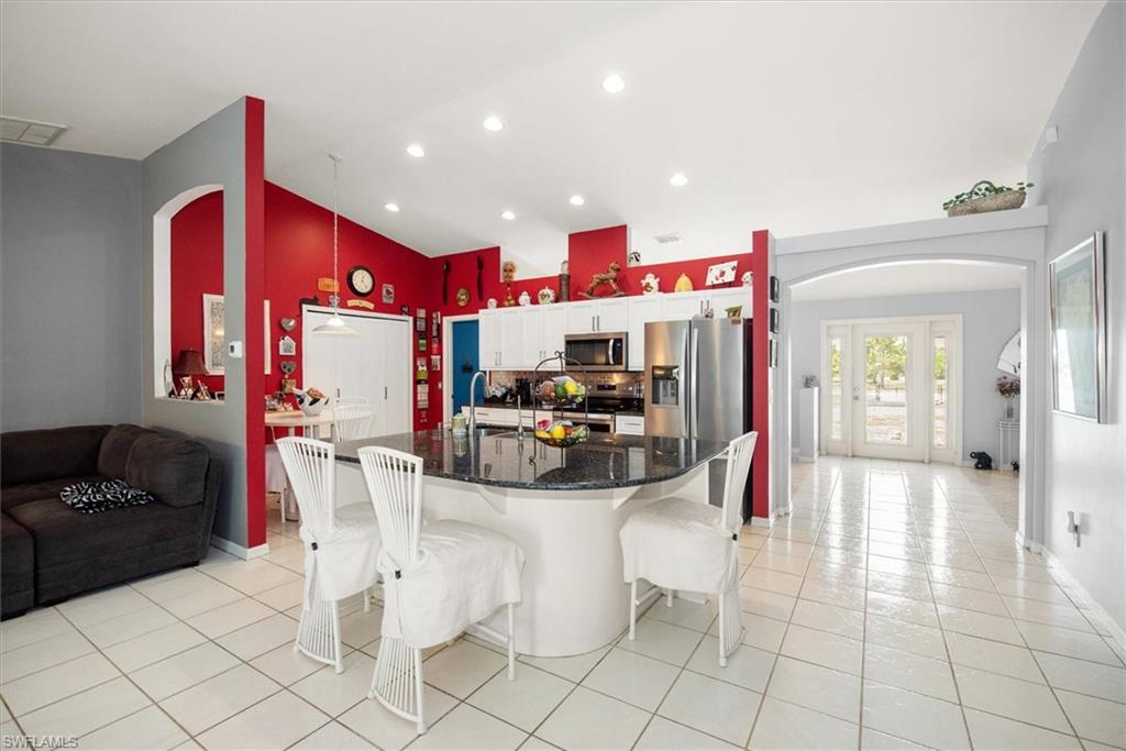 GOLDEN GATE ESTATES - Residential