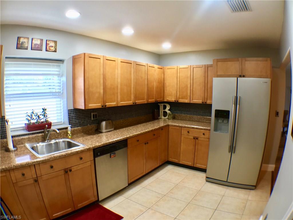 GOLDEN GATE CITY - Residential