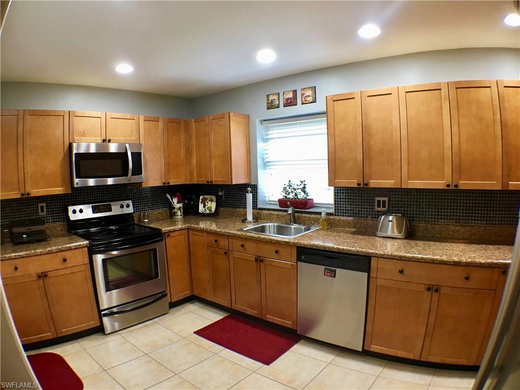 GOLDEN GATE CITY - Residential