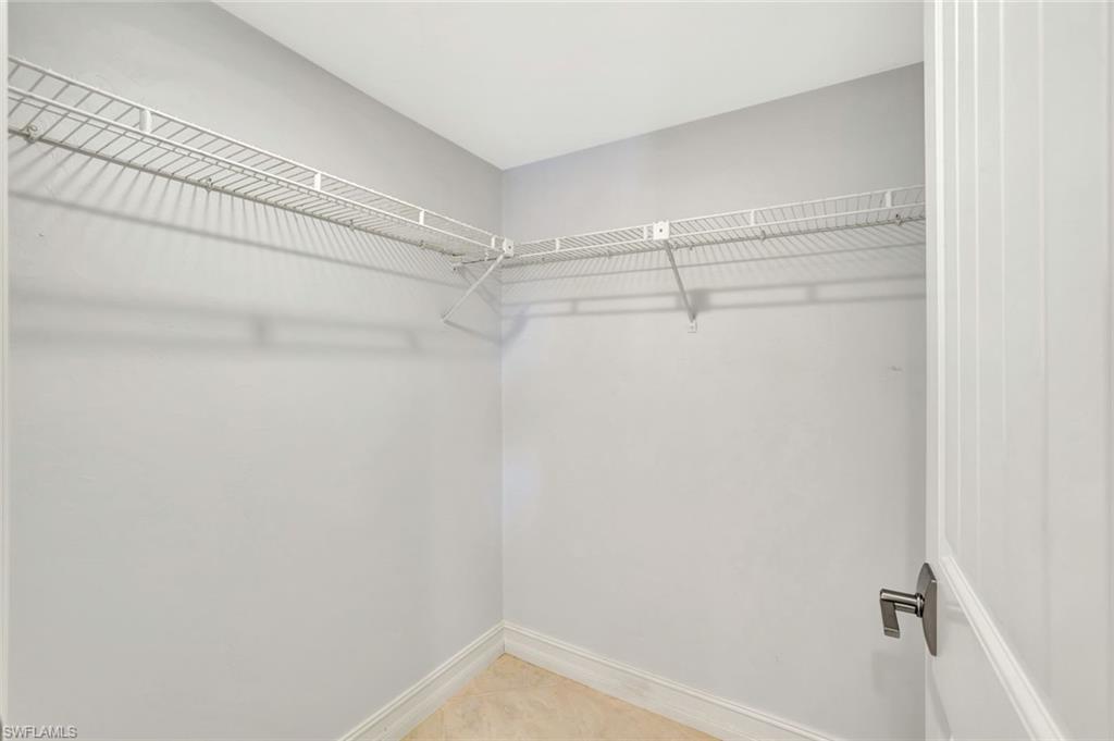 EAGLE CAY - Residential