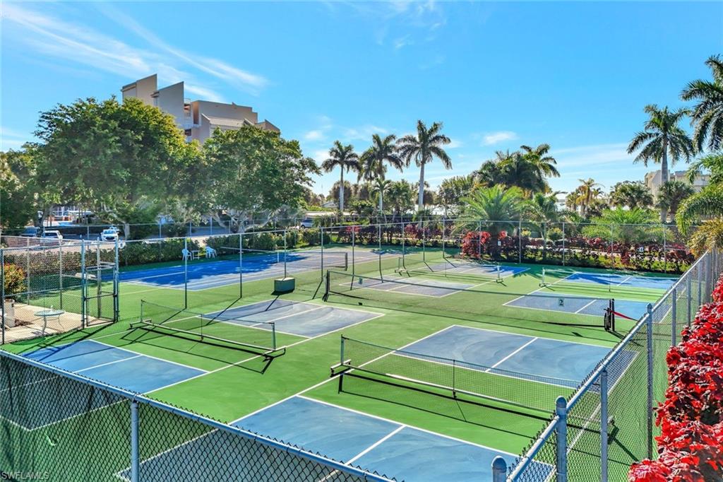 EAGLE CAY - Residential