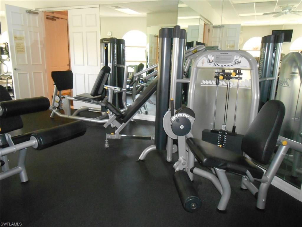 HUNTERS RIDGE - Residential