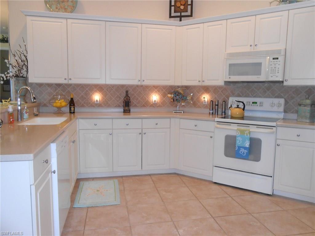 HUNTERS RIDGE - Residential