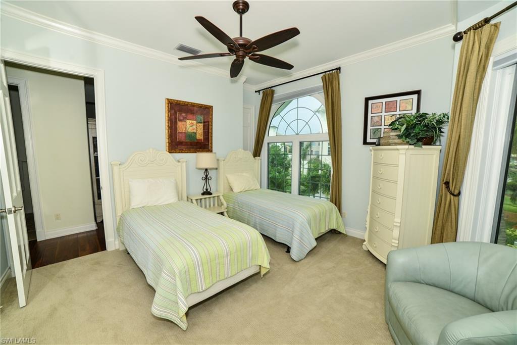 BAREFOOT BEACH - Residential