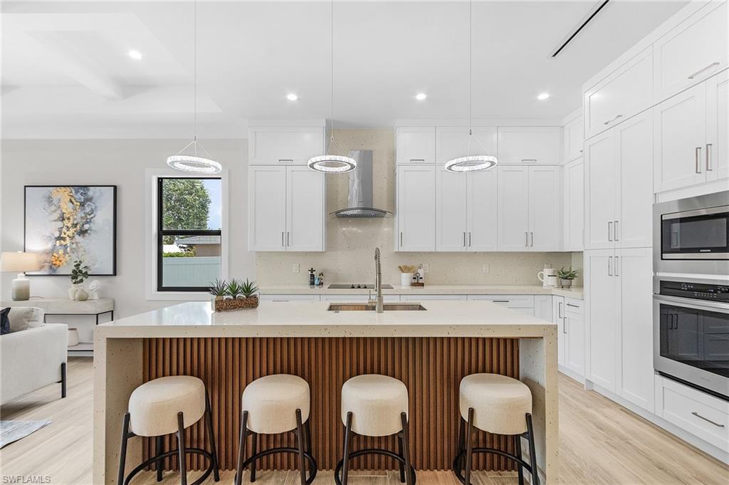 NAPLES PARK - Residential