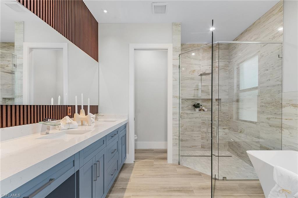 NAPLES PARK - Residential