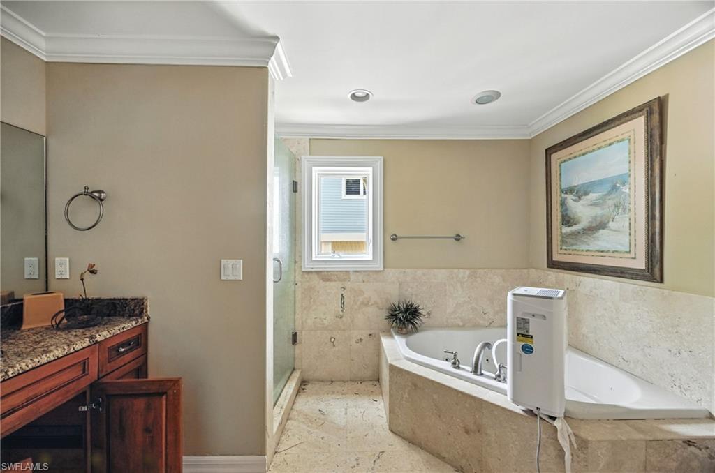 GRAND OLE MAN - Residential