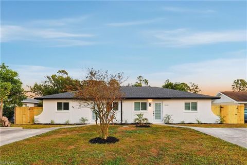 7599 Winged Foot DR FORT MYERS FL 33967