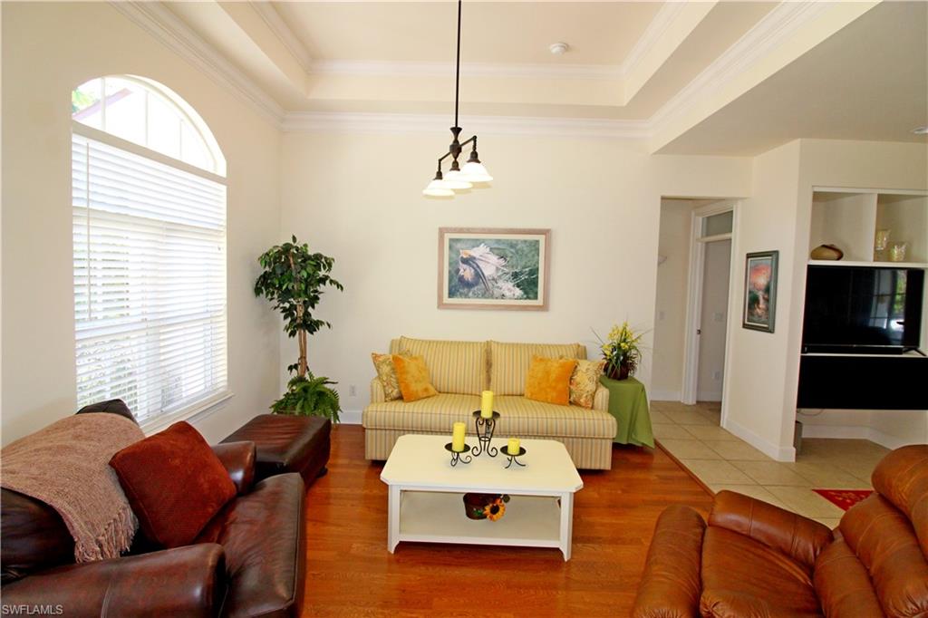 ISLAND ACRES - Residential