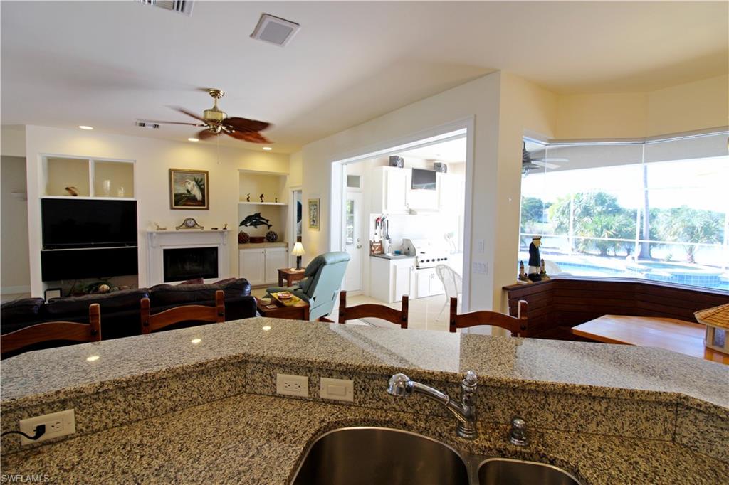 ISLAND ACRES - Residential