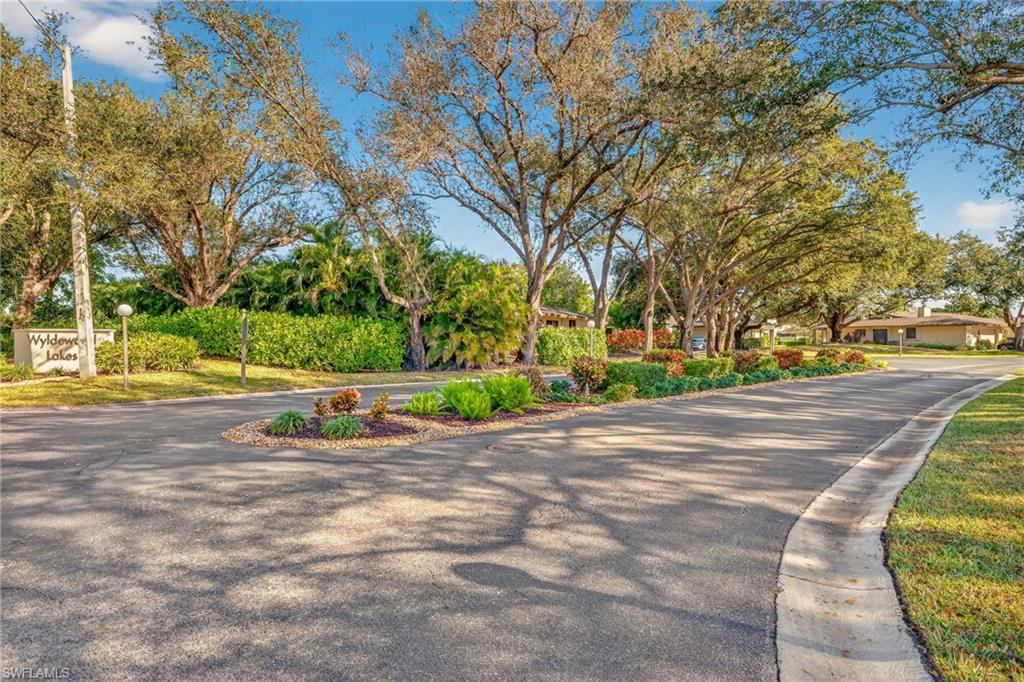 WYLDEWOOD LAKES CONDO - Residential